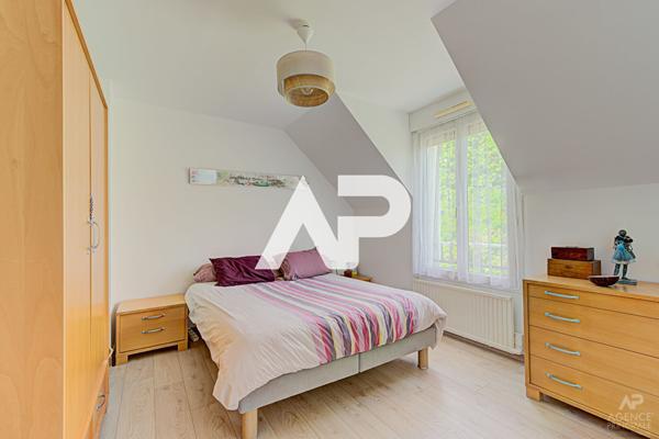 Maison Rueil Malmaison 7 pièce(s) 160 m2 €1 250 000 ** - Référence 19837