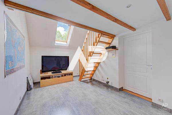Maison Rueil Malmaison 7 pièce(s) 160 m2 €1 250 000 ** - Référence 19837