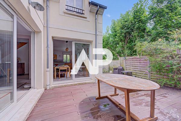 Maison Rueil Malmaison 7 pièce(s) 160 m2 €1 250 000 ** - Référence 19837