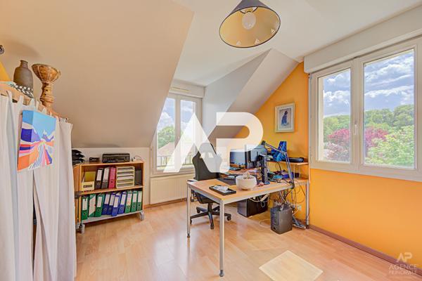 Maison Rueil Malmaison 7 pièce(s) 160 m2 €1 250 000 ** - Référence 19837