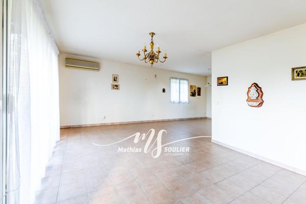 Maison de 178 m² et dépendance de 80 m² - Cabriès