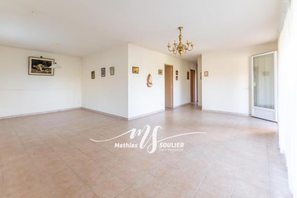 Maison de 178 m² et dépendance de 80 m² - Cabriès