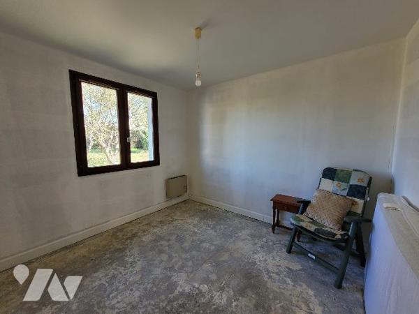 PAVILLON DEUX CHAMBRES GARAGE JARDIN