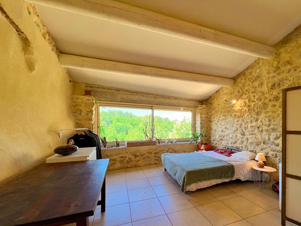 Maison de charme provençale en pleine nature