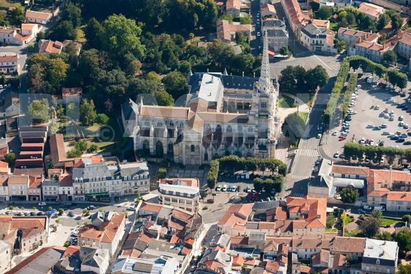 À vendre – Terrain à bâtir de 332 m² viabilisé à Luçon (85400)