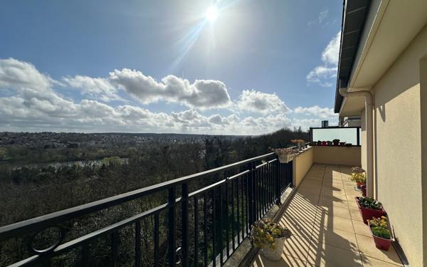 Appartement à vendre    4 pièces • 94 m2 Corbeil-Essonnes