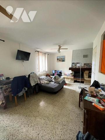 MAISON INDIVIDUELLE  AVEC GARAGE et jardin au calme