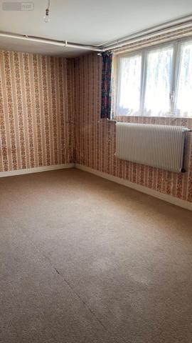 Maison à vendre à Fresnay-sur-Sarthe dans la Sarthe (72130), ref : MA399