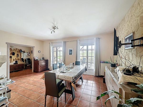 A vendre Maison Pessan 7 pièces 170 m² avec garage et jardin clôturé
