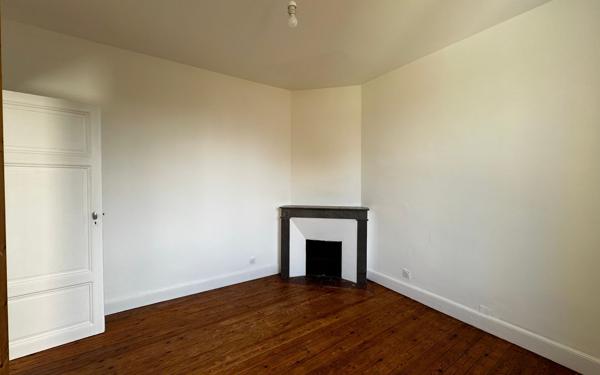 Maison à vendre    5 pièces •  Noé