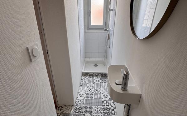 Maison à vendre    5 pièces •  Noé