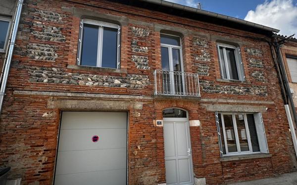 Maison à vendre    5 pièces •  Noé