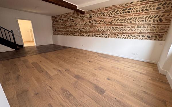 Maison à vendre    5 pièces •  Noé