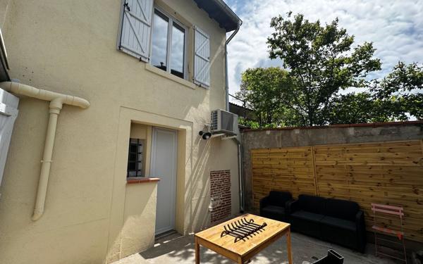 Maison à vendre    5 pièces •  Noé