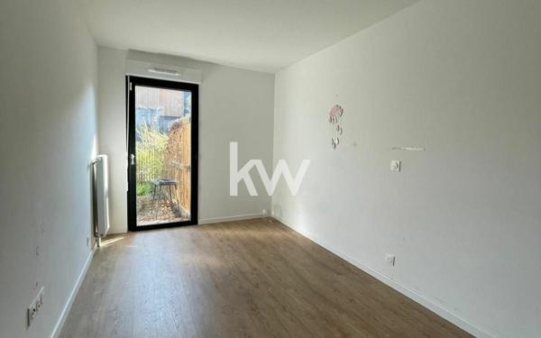 Appartement à vendre    3 pièces •  Bussy-Saint-Georges