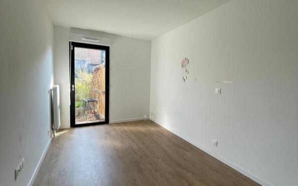 Appartement à vendre    3 pièces •  Bussy-Saint-Georges