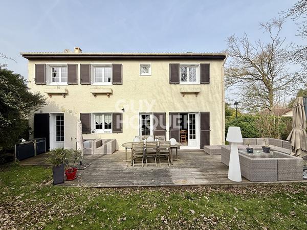 EPONE - Maison 4 Chambres 150 m2 Double Garage
