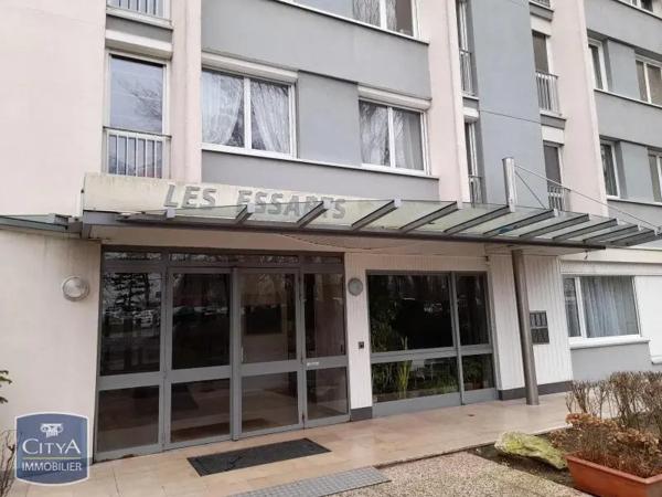 Appartement à louer 2 pièces 50m² La Madeleine (59110)