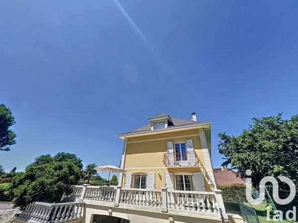 Maison à vendre 10 pièces 281 m² La Trinité-de-Thouberville