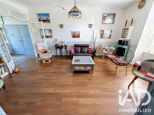 Maison à vendre 7 pièces 263 m² Parthenay