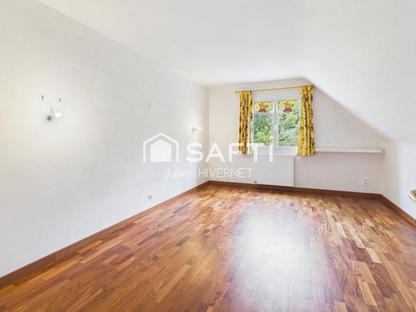 Maison contemporaine de 242m2