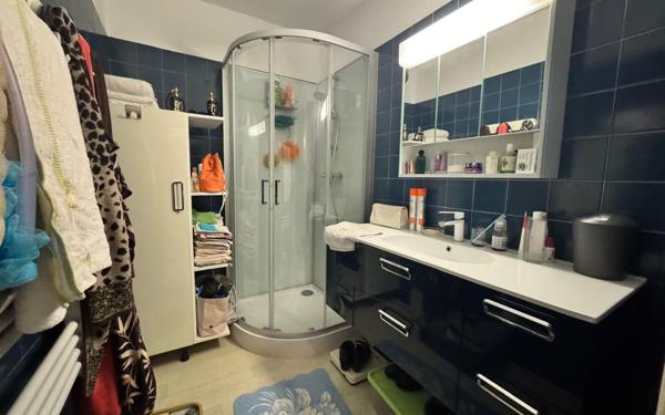 Appartement à vendre    3 pièces •  Montluçon