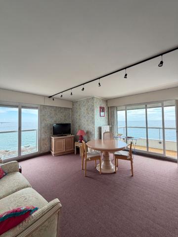 Appartement T3 face mer, 71m2 avec balcon, parking et cave