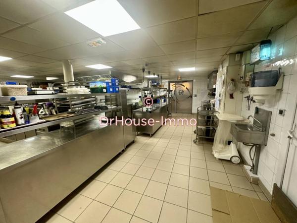 Commerce à vendre de 393 m²