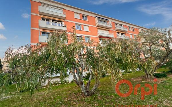 Appartement à vendre    3 pièces • 64,88 m2 Fréjus