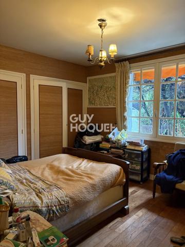 MAISON À VENDRE DE 8 PIÈCES DE 141,00 M²