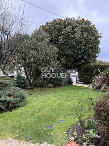 MAISON À VENDRE DE 8 PIÈCES DE 141,00 M²