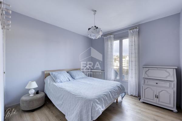Sèvres Rive Gauche - Maison de 124 m² avec cinq chambres et vue panoramique