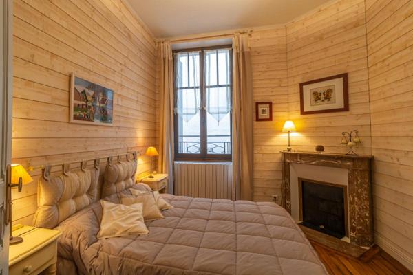 Maison Chabris 9 pièce(s) 233 m2