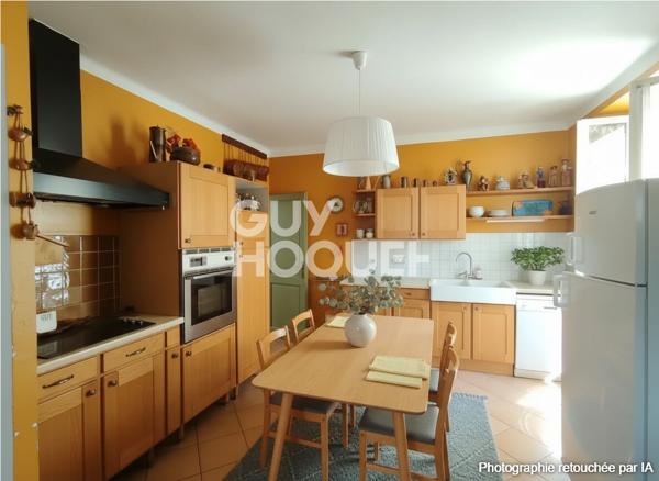 Carpentras - Appartement type 3 de 110 m² avec ascenseur dans ancien Hôtel Particulier