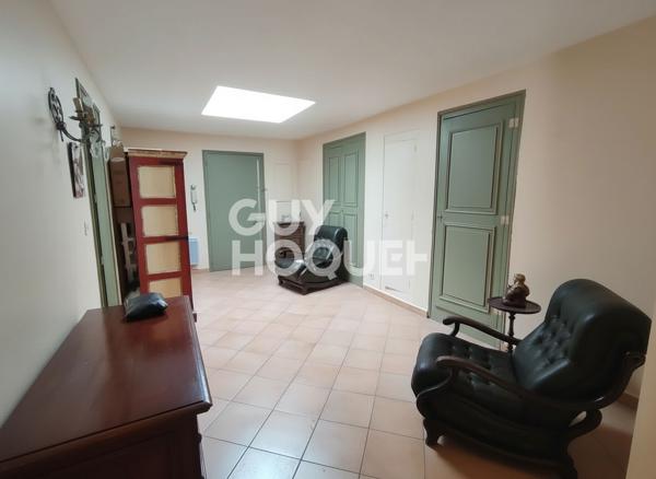 Carpentras - Appartement type 3 de 110 m² avec ascenseur dans ancien Hôtel Particulier