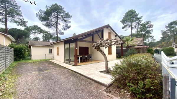 Gujan-Mestras (33470) Maison 4P/44 m² sur 200 m² de parcelle - Village des Pins