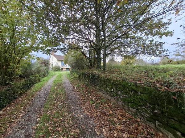 Maison à vendre 98 280 € Urciers 4 p 145 m² DPE E