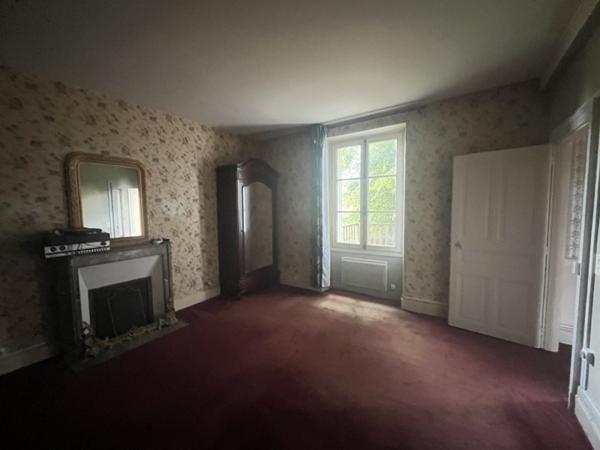 Maison à vendre 98 280 € Urciers 4 p 145 m² DPE E
