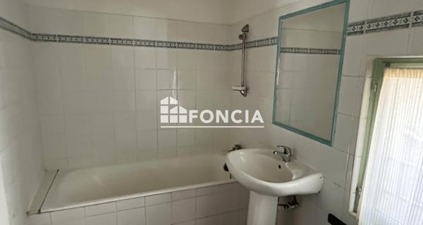 À vendre Appartement 3 pièces 45 m² - Uzès 30700