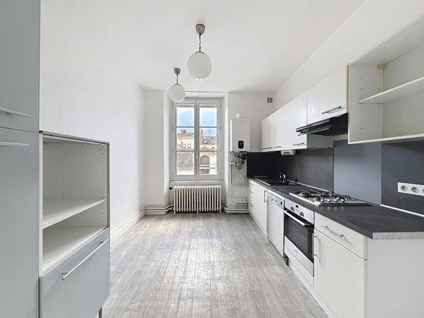 Appartement 3 chambres ANGERS CENTRE 120 m²