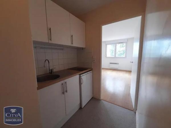 Appartement à louer 2 pièces 42.31m² Reims (51100)
