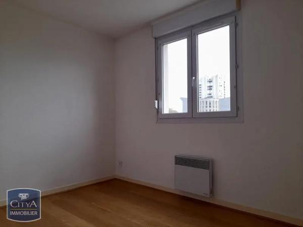 Appartement à louer 2 pièces 42.31m² Reims (51100)