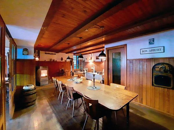 A LUBINE Maison de caractère + activité chambres d'hôtes 481 m² Fort potentiel Cadre nature