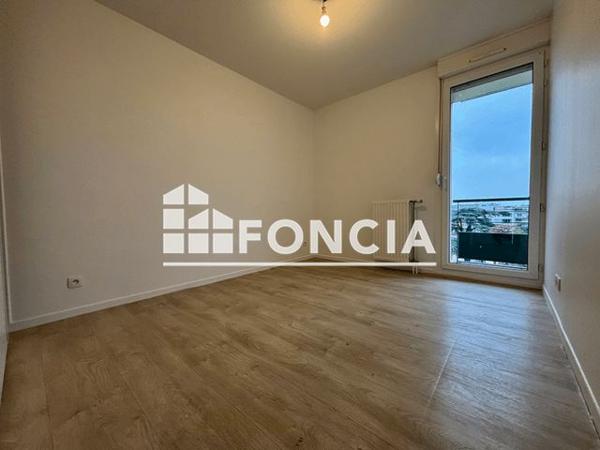 Location Appartement 2 pièces 40 m² - 56, BOULEVARD EUGENE REGUILLON Villeurbanne 69100