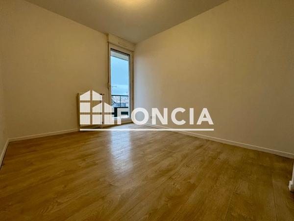 Location Appartement 2 pièces 40 m² - 56, BOULEVARD EUGENE REGUILLON Villeurbanne 69100