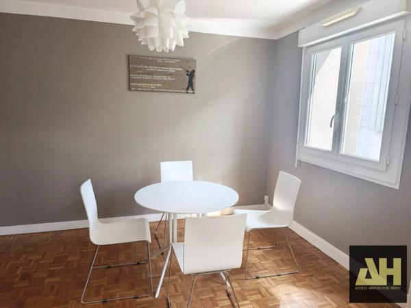 RARE - CENTRE VILLE - APPARTEMENT T4 DE 71 M2 AVEC ASCENSEUR ET BALCON - PARFAIT ÉTAT