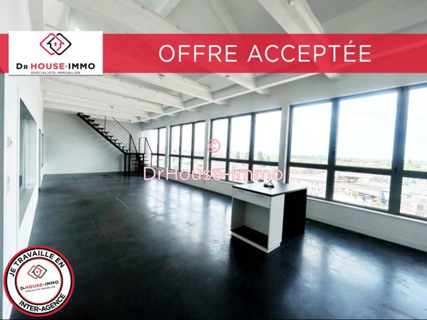 Loft / Atelier à vendre 3 pièces de 110 m²
