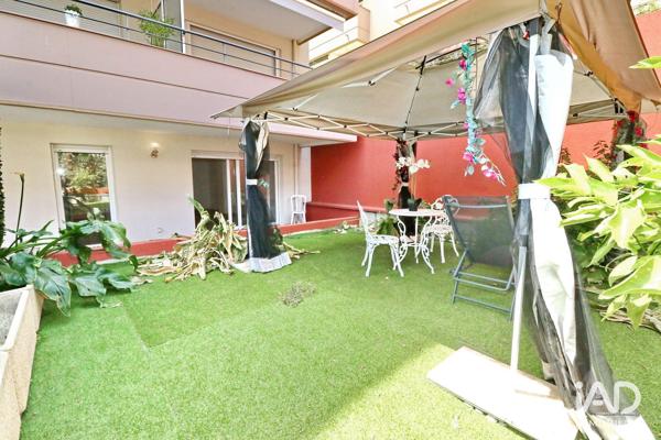 Appartement à vendre 3 pièces 81 m² Mandelieu-la-Napoule