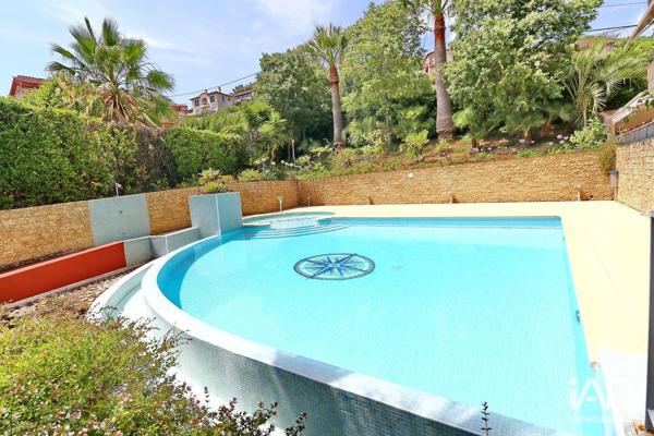 Appartement à vendre 3 pièces 81 m² Mandelieu-la-Napoule