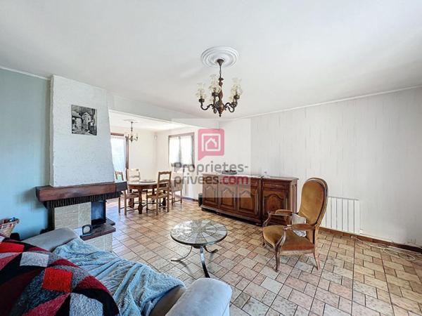 Maison avec 5 chambres et 1 garage